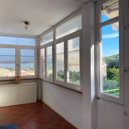 2 Bedrooms House At Lerici 500 M Away From The Beach With Sea View Enclosed Garden And Wifi Lerici