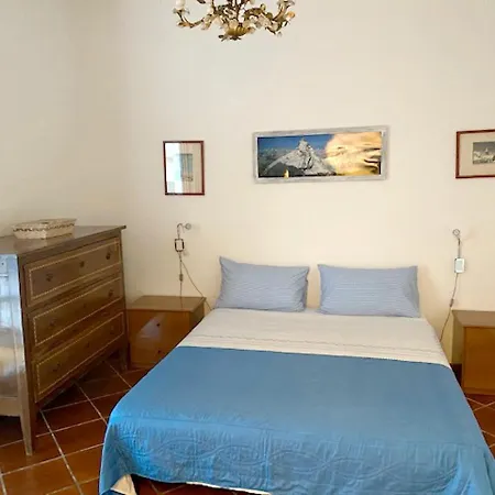 2 Bedrooms House At Lerici 500 M Away From The Beach With Sea View Enclosed Garden And Wifi *